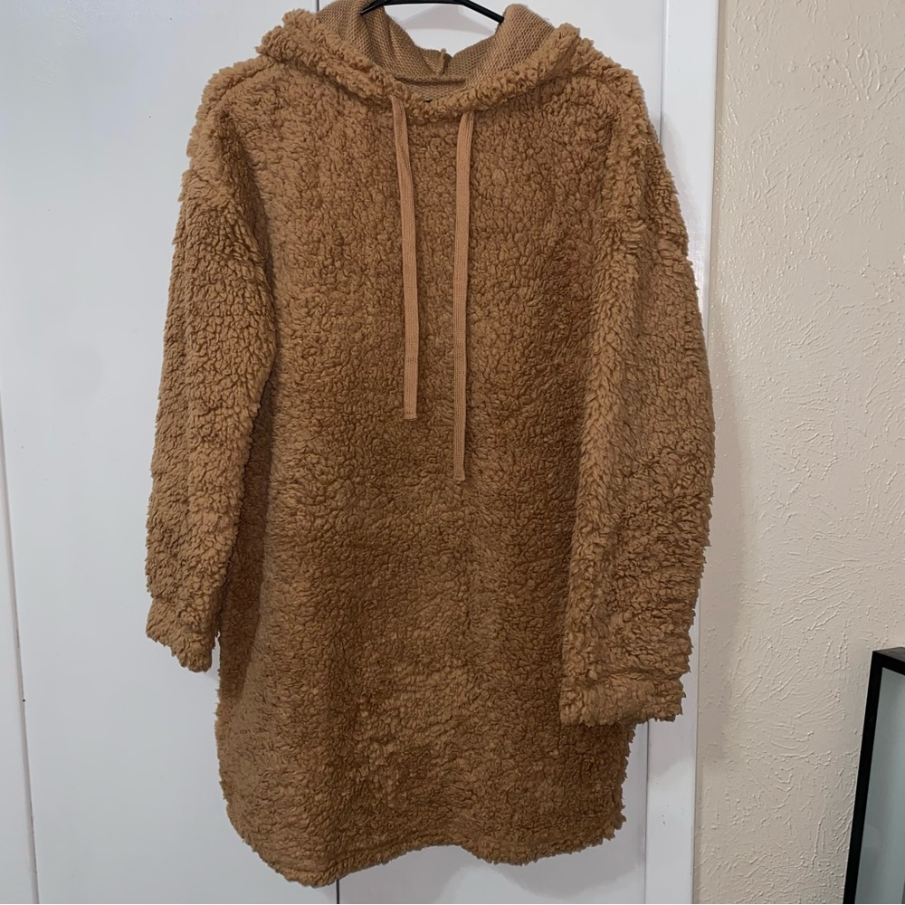Active USA Tan Fleece Hooded Sweater
